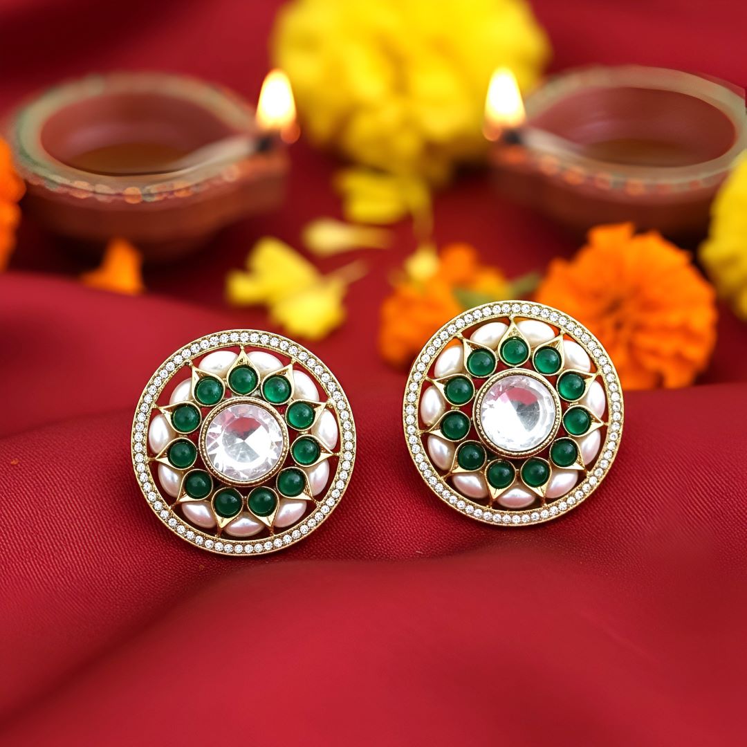 Emerald Rajsi Studs