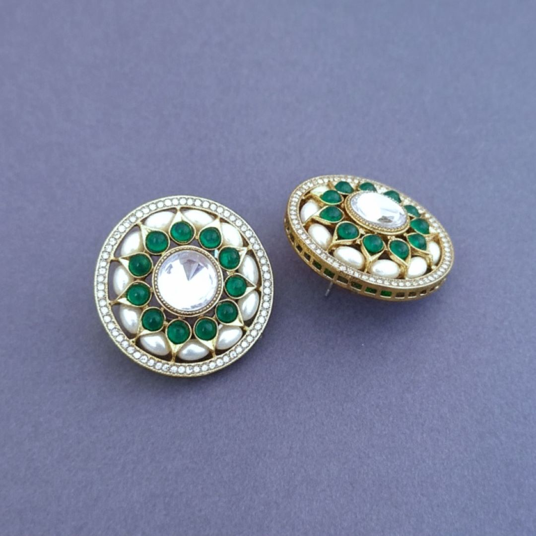 Emerald Rajsi Studs
