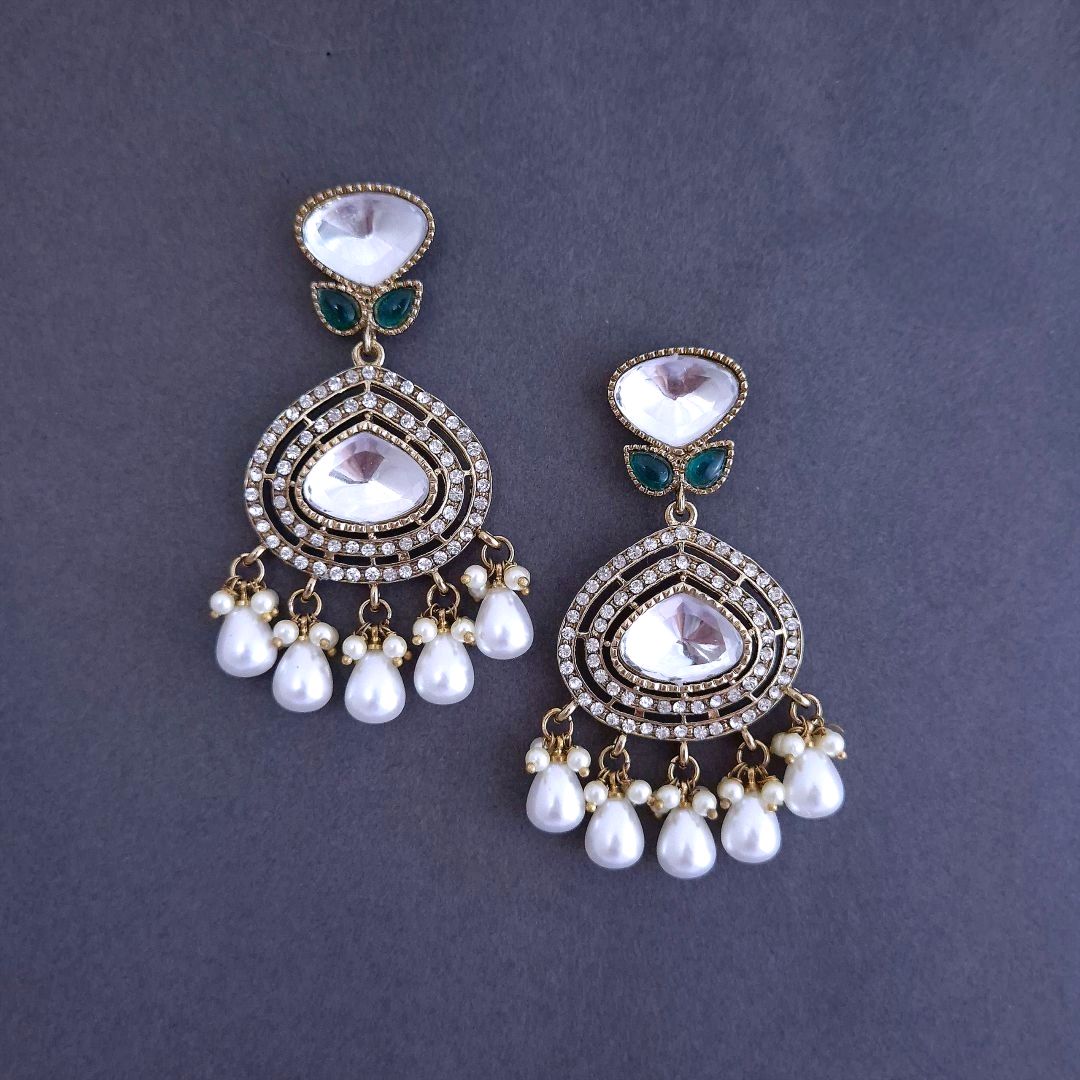 Emerald green  Ethnic Earrings, Kundan earrings, Dangler Earrings
