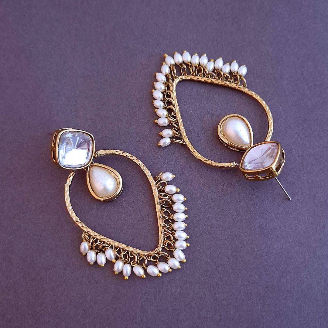 Ivory Dangler Kundan Earrings