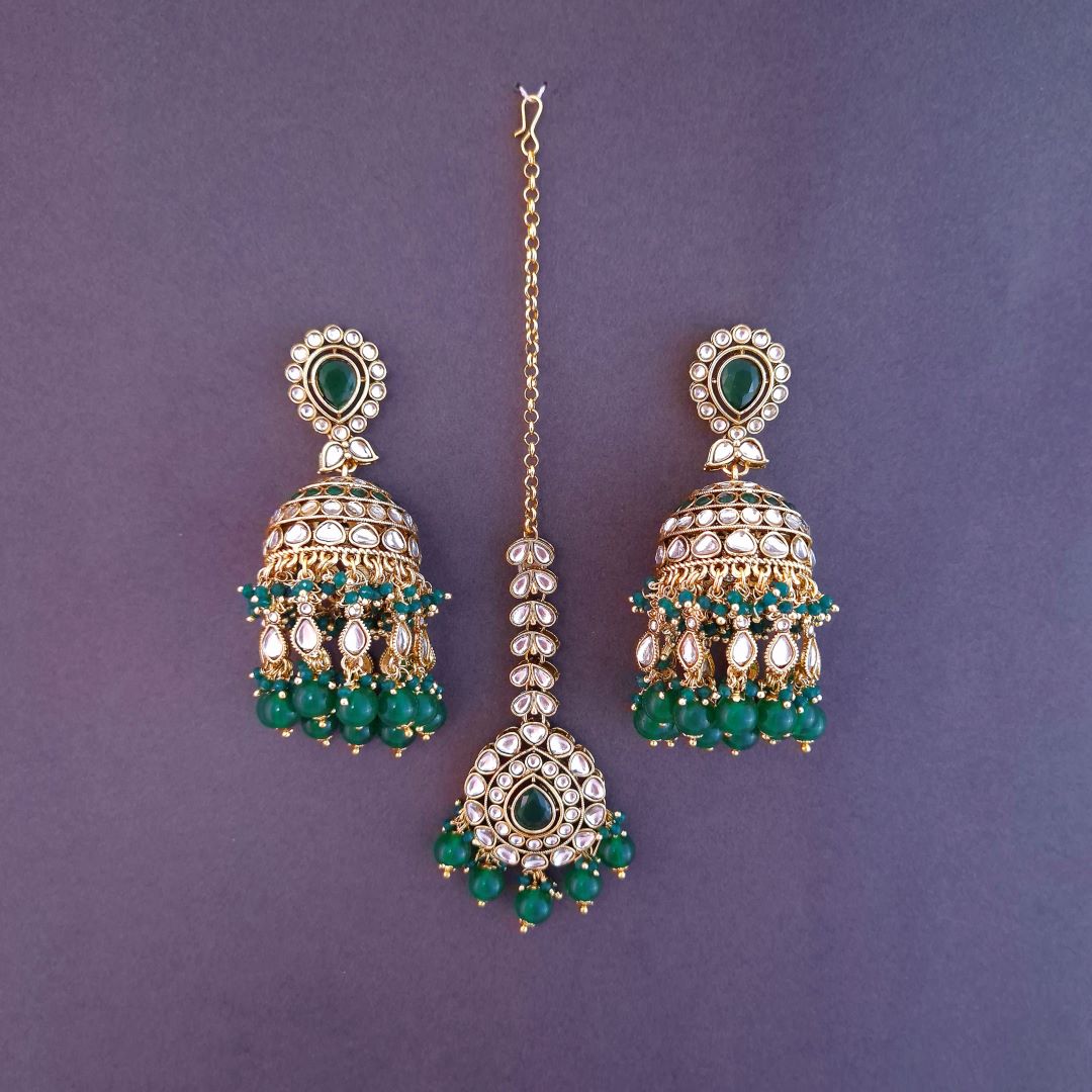 Emerald Kundan Maang Tikka Set