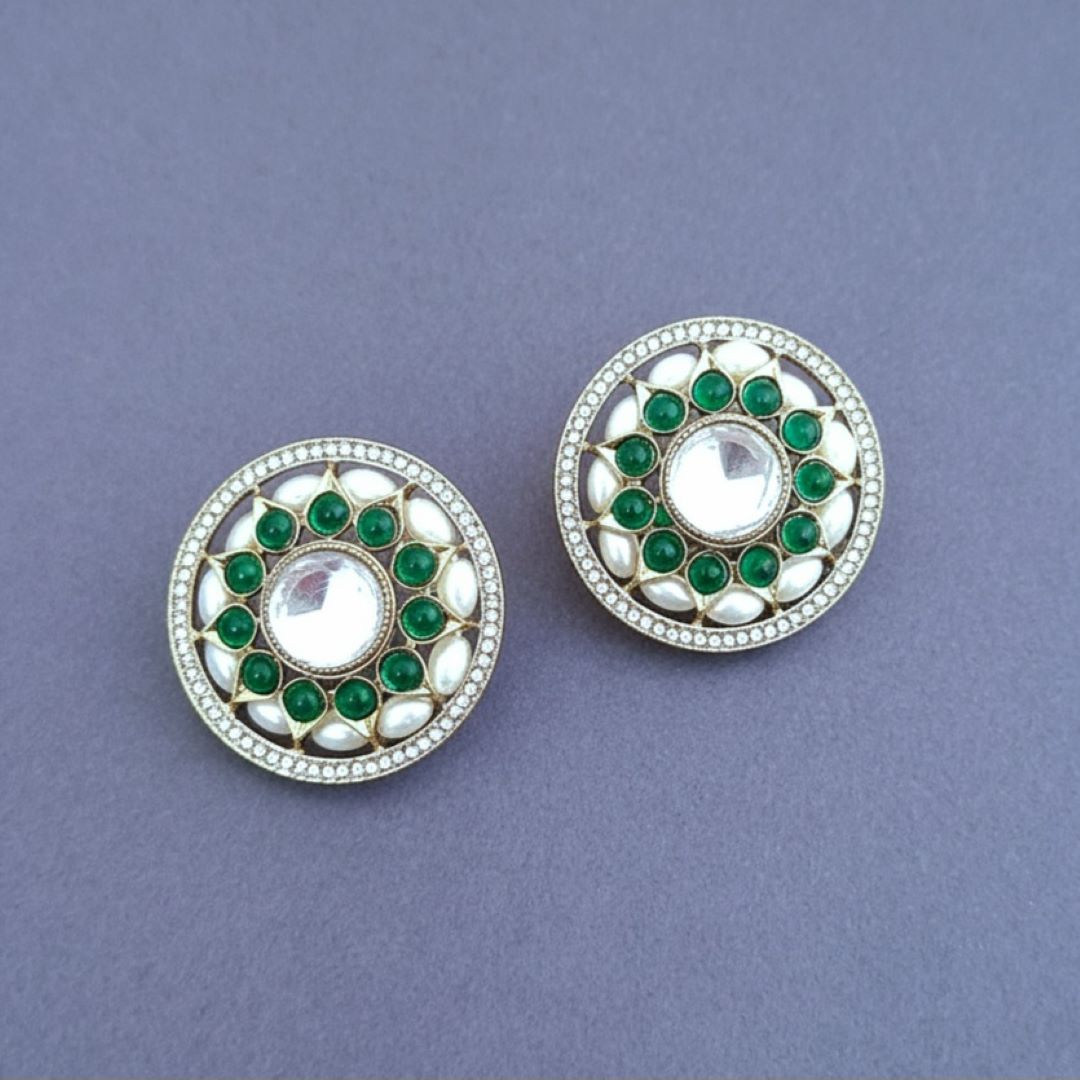Emerald Rajsi Studs