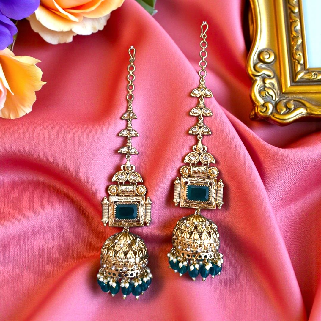 Emerald Pritika Sahara Jhumkis